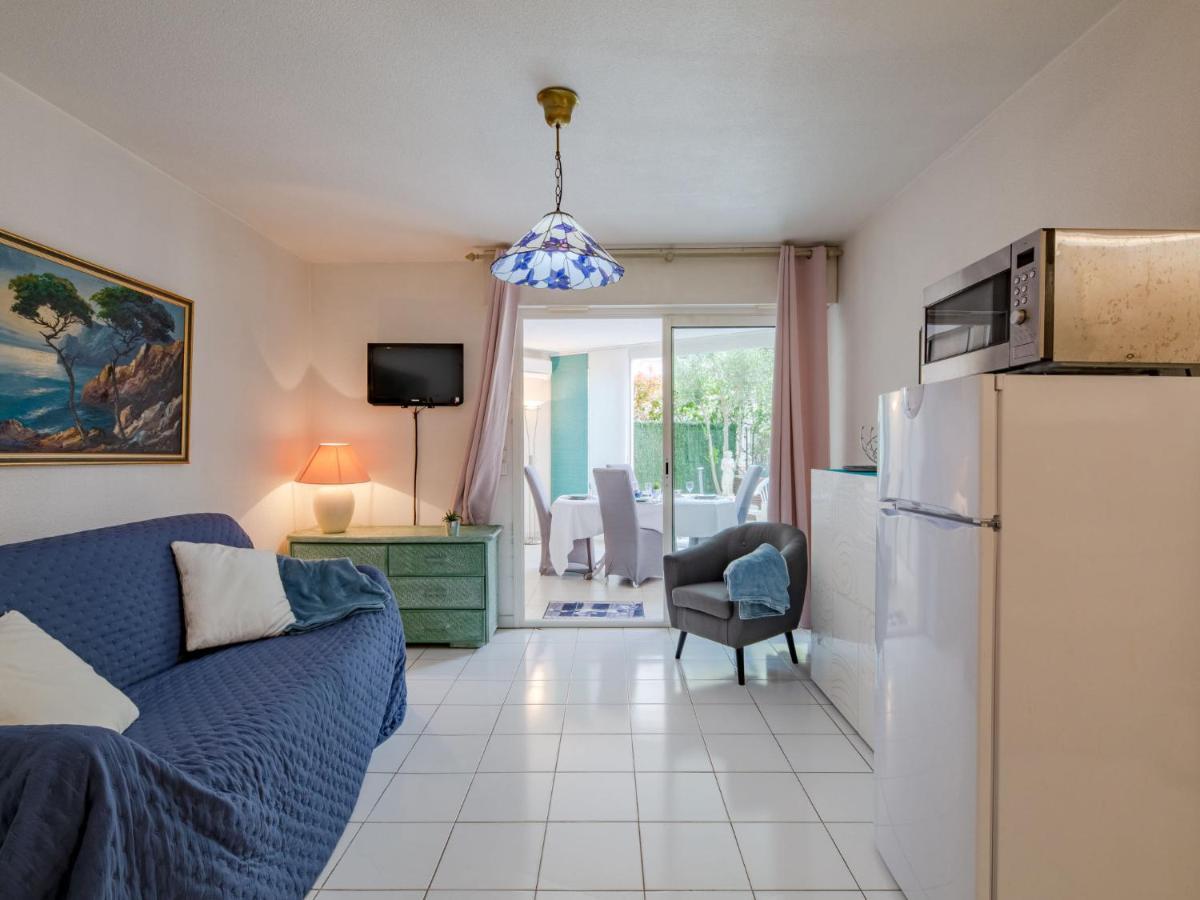 Le Chant De La By Interhome Apartment Fréjus